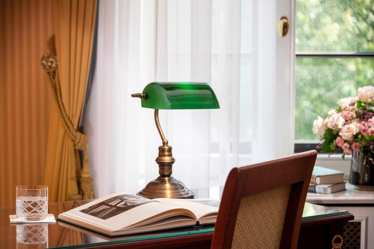Best Western Premier Grand Hotel Russischer Hof Weimar  Bagian luar foto